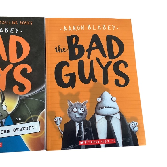Lot of 3 The Bad Guys Scholastic Paperback Books Aaron Blabey #’s 1, 11 and 16 - Picture 3 of 12